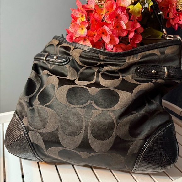 Coach Collette Signature Jacquard & Black SnakePrinted Leather bag EUCAuthentic - Picture 2 of 13